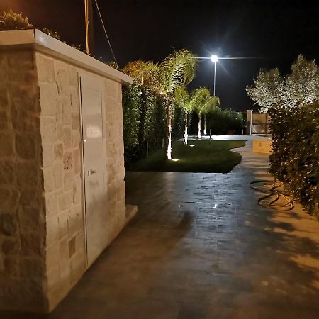 فيلا ليبورانوفي Casa Vacanze Granieri المظهر الخارجي الصورة