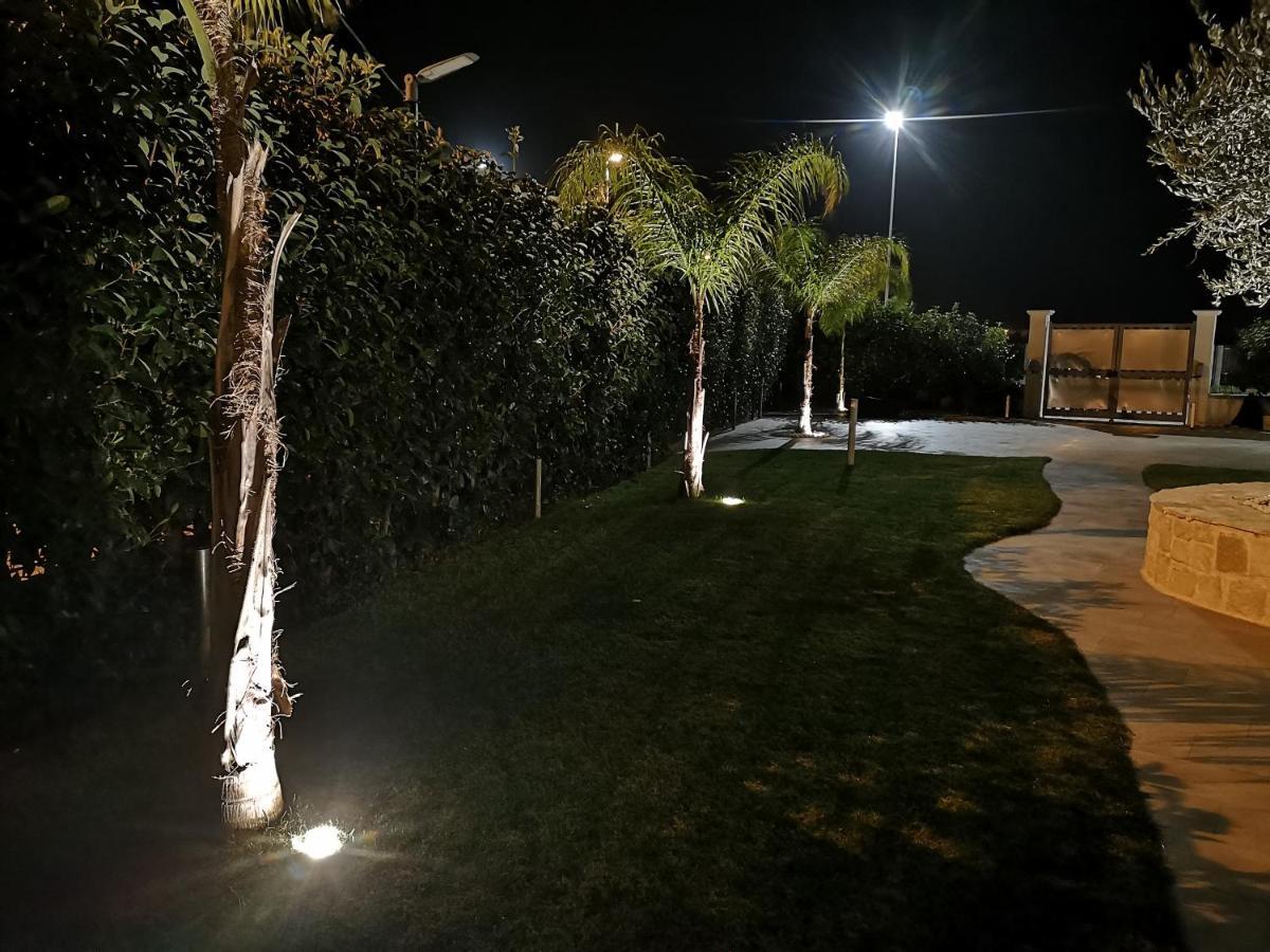 فيلا ليبورانوفي Casa Vacanze Granieri المظهر الخارجي الصورة