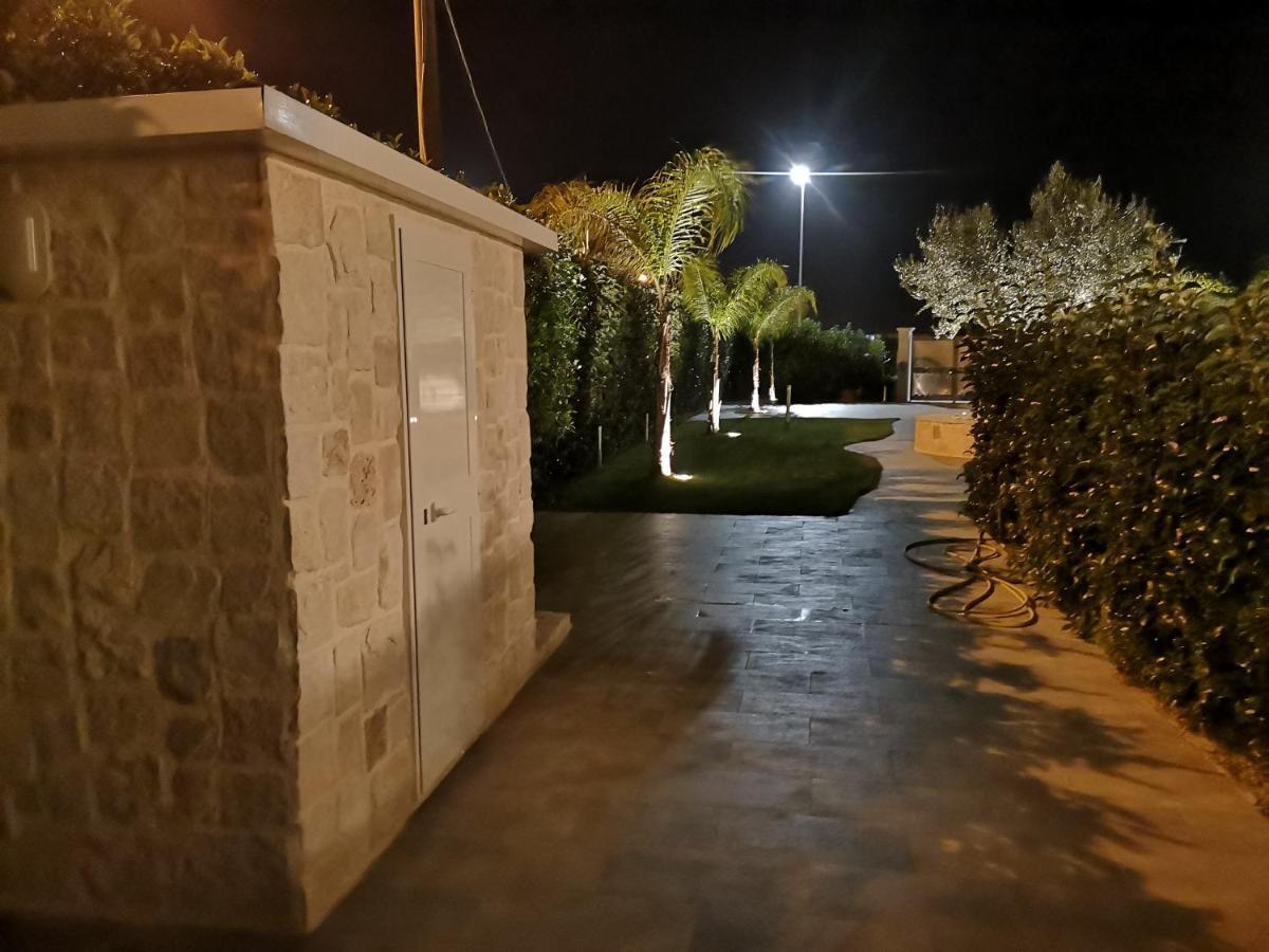 فيلا ليبورانوفي Casa Vacanze Granieri المظهر الخارجي الصورة