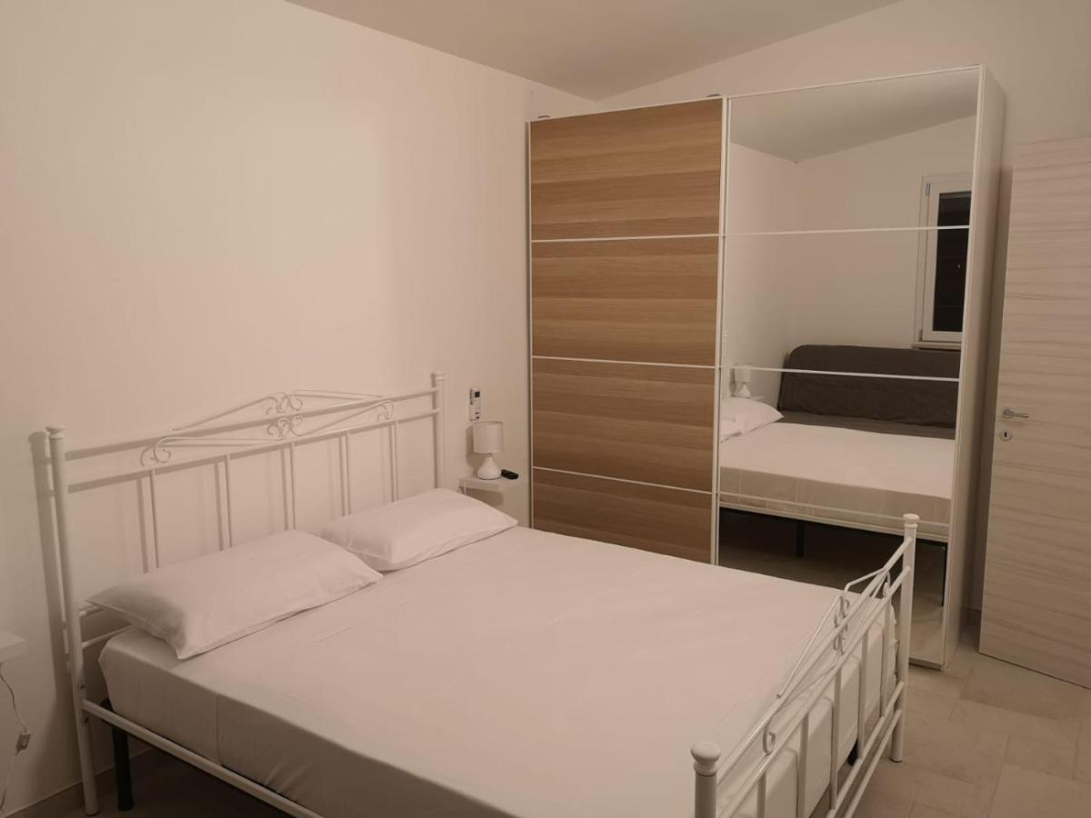 فيلا ليبورانوفي Casa Vacanze Granieri المظهر الخارجي الصورة